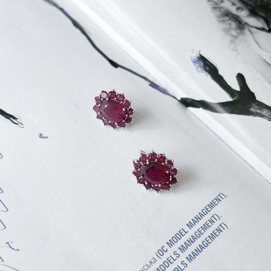 Серебряные серьги с рубином 5.388ct