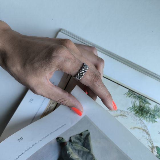 Серебряное кольцо без камней