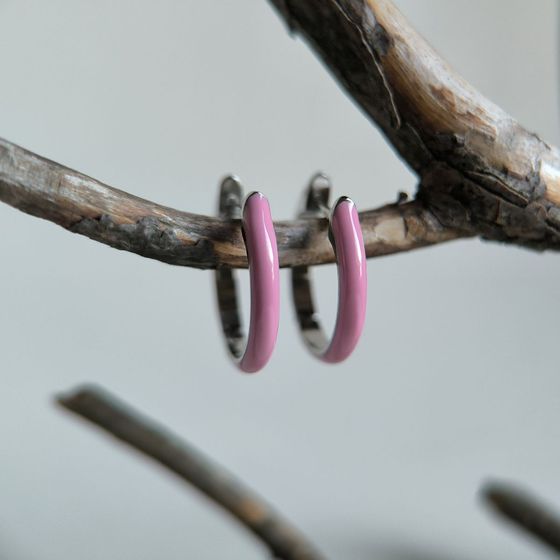 Серебряные серьги с фианитами, емаллю