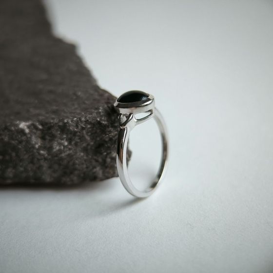 Серебряное кольцо с топазом Лондон Блю 1.1ct