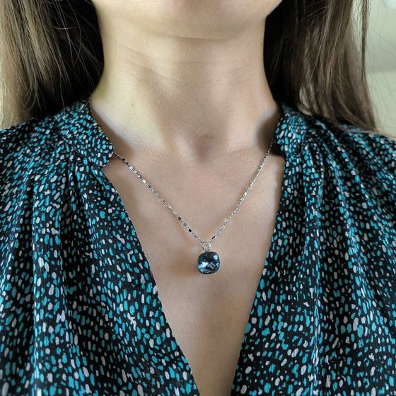 Серебряная подвеска с фианитами