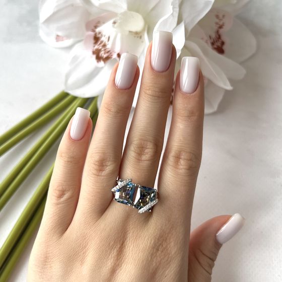 Серебряное кольцо с мистик топазом