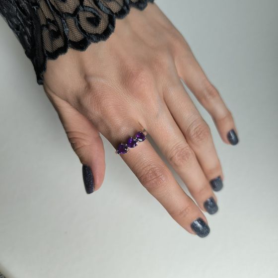 Серебряное кольцо с аметистом 4.563ct