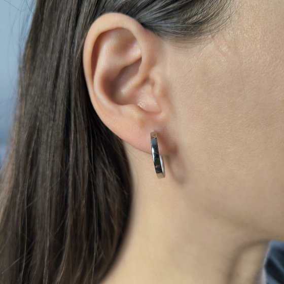 Серебряные серьги с емаллю