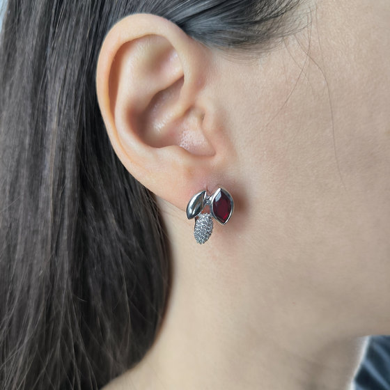 Серебряные серьги с гранатом nano 2.434ct