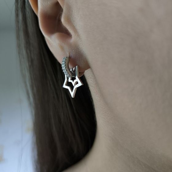 Серебряные серьги с фианитами