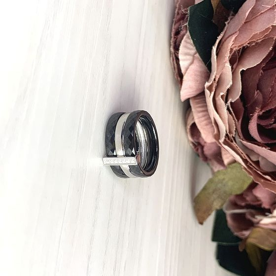 Серебряное кольцо с керамикой