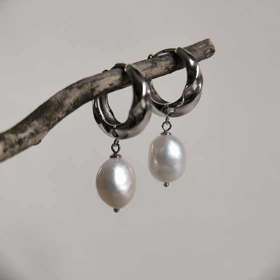 Серебряные серьги с жемчугом барочным