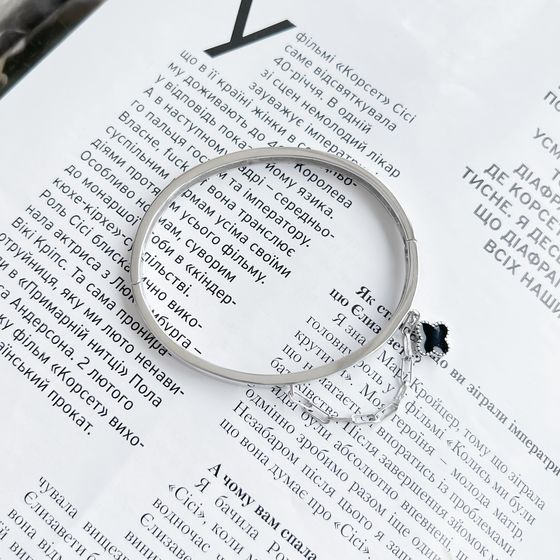 Серебряный браслет с ониксом