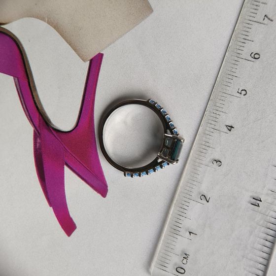 Серебряное кольцо с топазом Лондон Блю 1.39ct, топазом