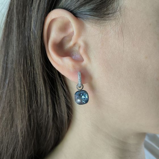 Серебряные серьги с фианитами