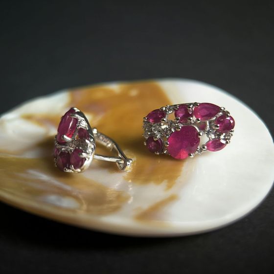 Серебряные серьги с рубином 8.85ct