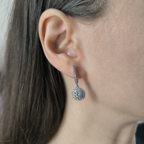 Серебряные серьги с фианитами