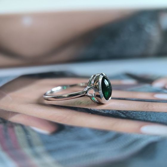 Серебряное кольцо с изумрудом nano 5.15ct