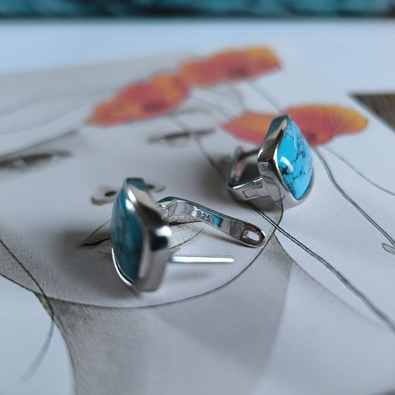 Серебряные серьги с бирюзой