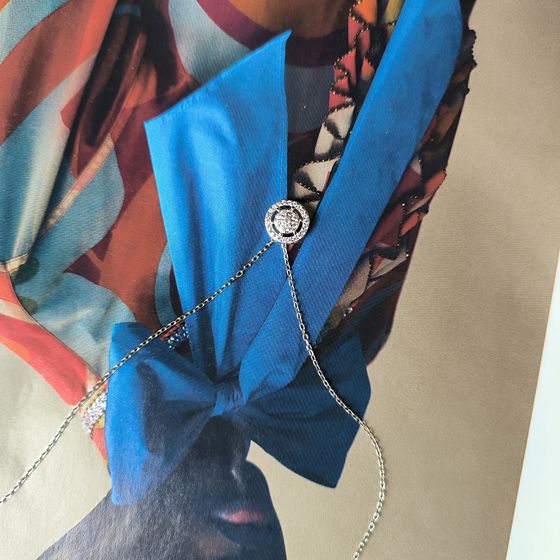 Серебряное колье с фианитами