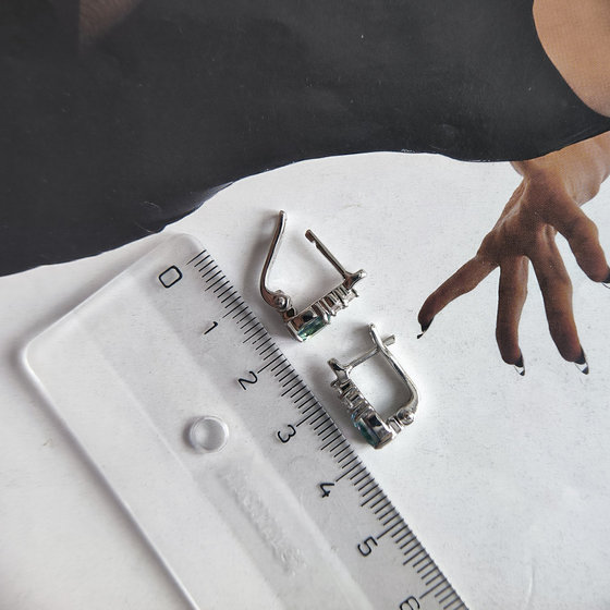 Серебряные серьги с мистик топазом 1.51ct