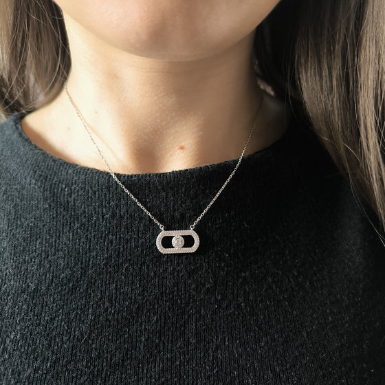 Серебряное колье с фианитами