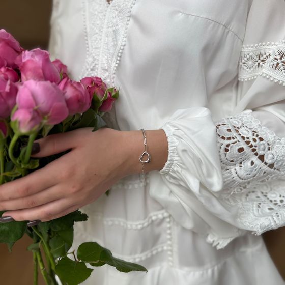 Серебряный браслет без камней