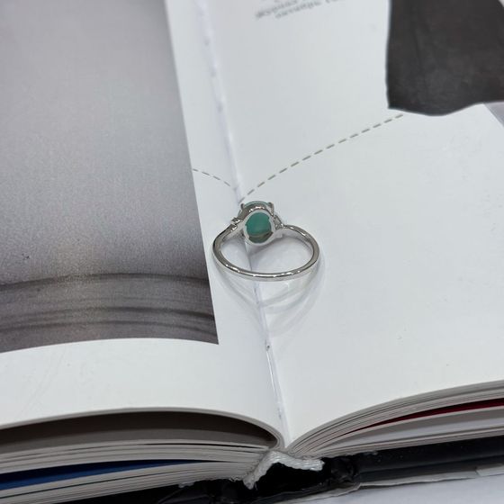 Серебряное кольцо с изумрудом 1.708ct