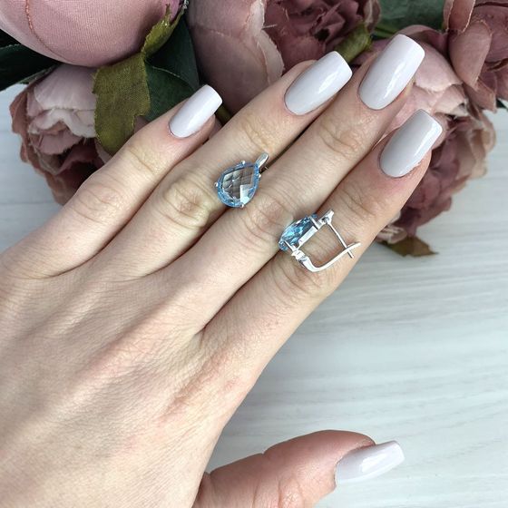 Серебряные серьги с топазом 7.972ct