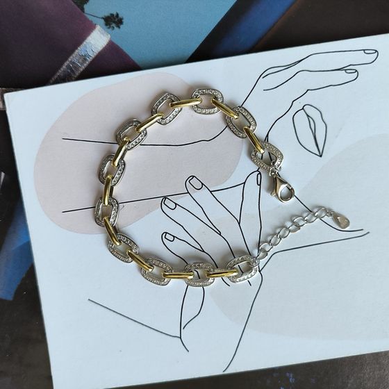 Серебряный браслет с фианитами