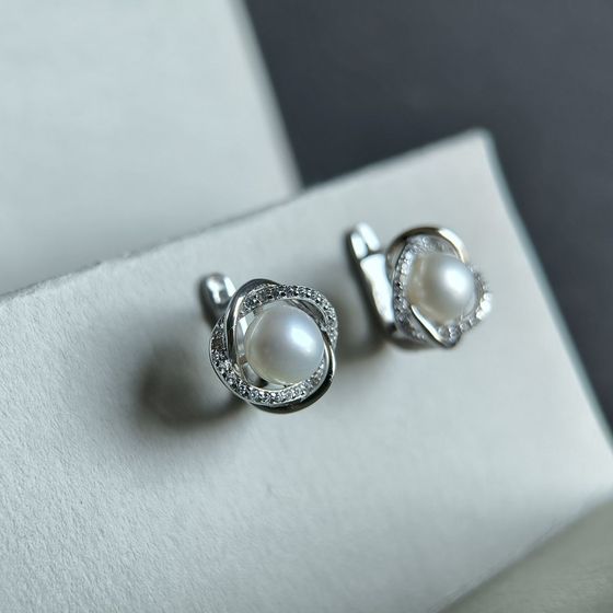 Серебряные серьги с жемчугом