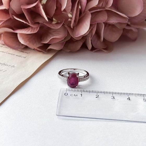 Серебряное кольцо с рубином 3.877ct