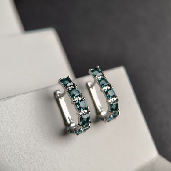 Серебряные серьги с топазом Лондон Блю 4.107ct