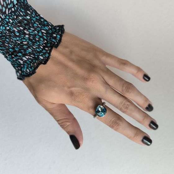 Серебряное кольцо с фианитами