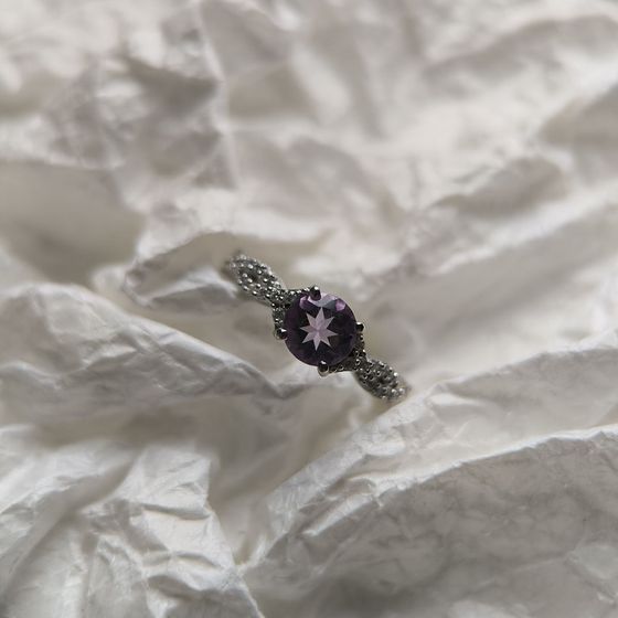 Серебряное кольцо с аметистом 1.052ct