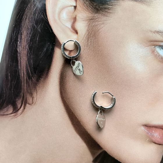 Серебряные серьги с фианитами