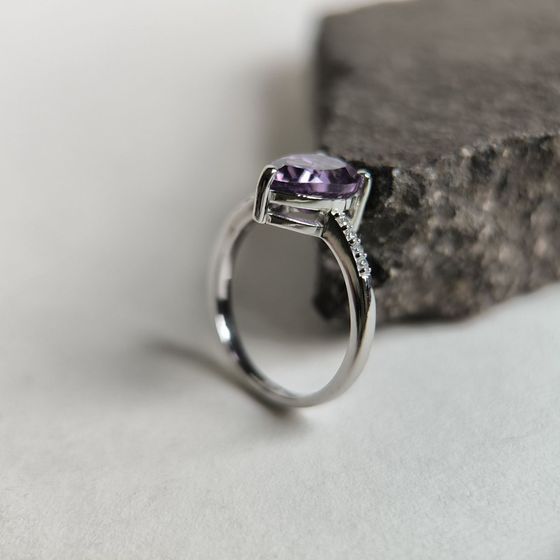 Серебряное кольцо с аметистом 1.887ct