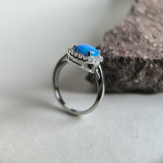 Серебряное кольцо с опалом 0.6ct