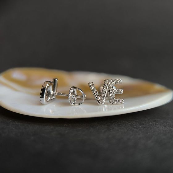 Серебряные серьги с фианитами
