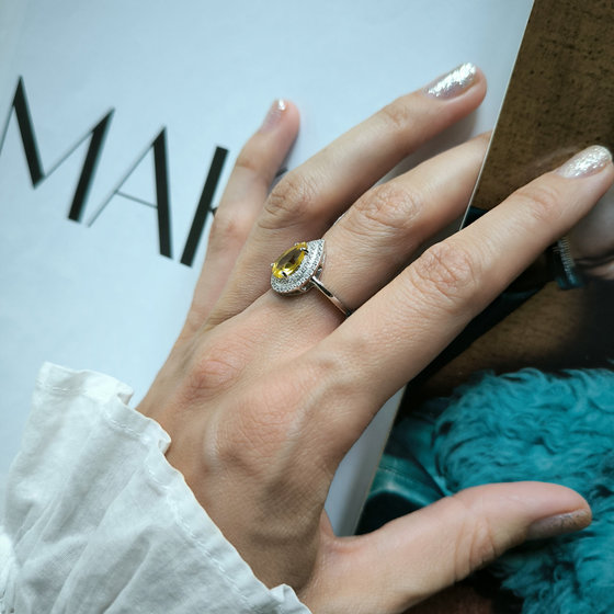 Серебряное кольцо с цитрином nano 2.302ct, фианитами
