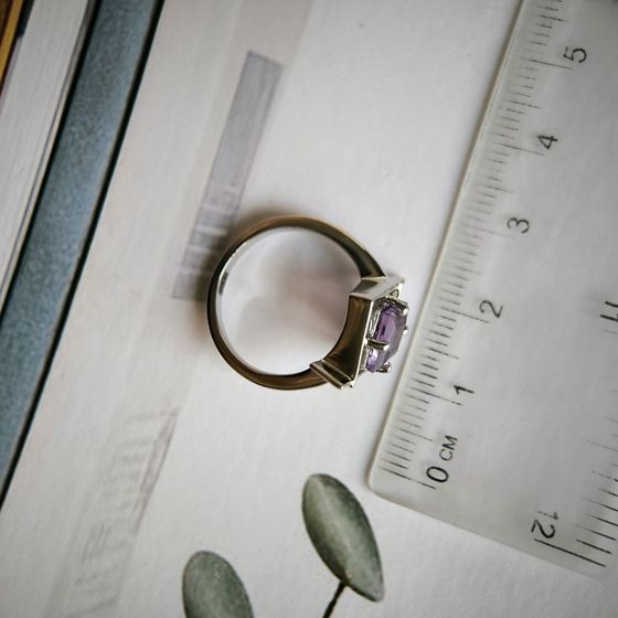 Серебряное кольцо с аметистом 1.492ct