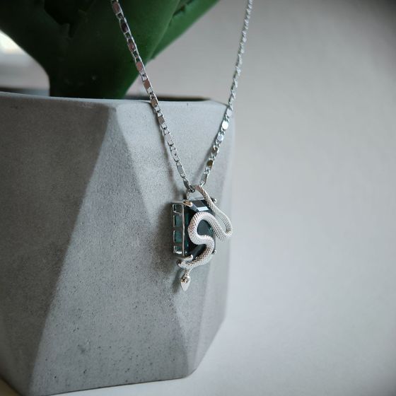 Серебряная подвеска с топазом Лондон Блю 5.72ct