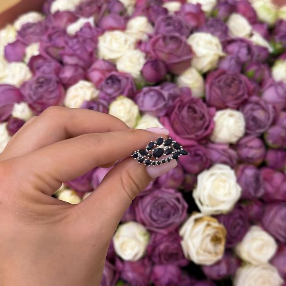 Серебряная брошка с сапфиром 3.9ct