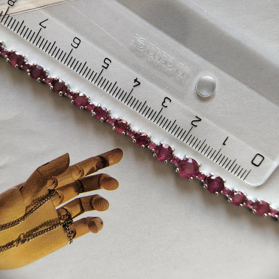 Серебряный браслет с рубином 10.845ct