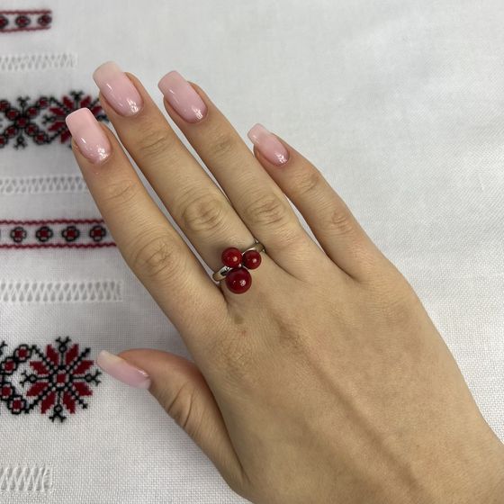Серебряное кольцо с кораллом Серебряное кольцо с кораллом