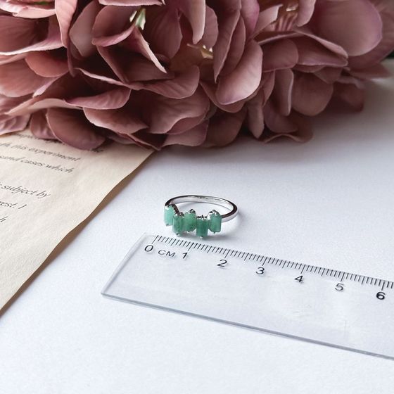 Серебряное кольцо с изумрудом 1.95ct