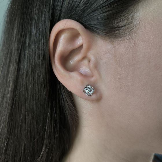 Серебряные серьги с фианитами