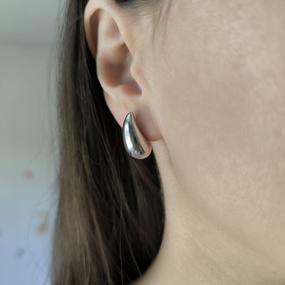 Серебряные серьги без камней Серебряные серьги без камней