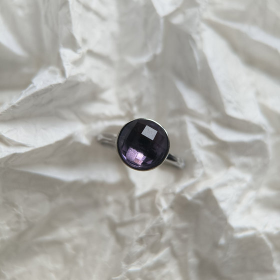 Серебряное кольцо с фианитами