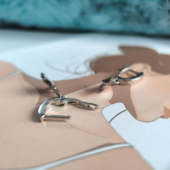 Серебряные серьги без камней