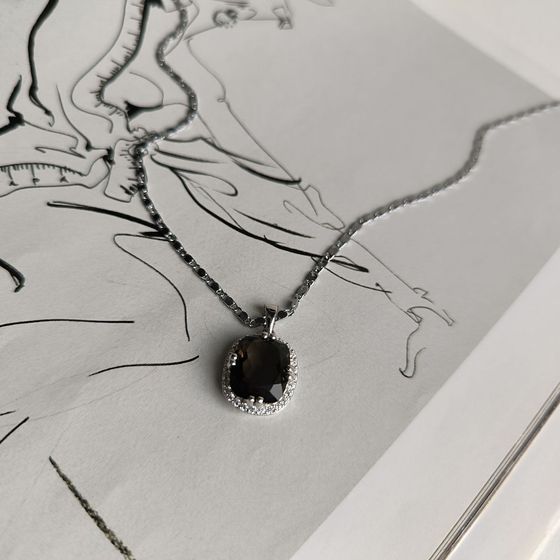 Серебряная подвеска с раухтопазом (дымчатым кварцем) 5.095ct, фианитами