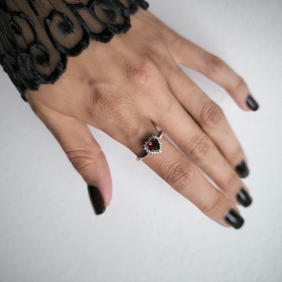 Серебряное кольцо с гранатом 1.178ct