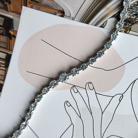 Серебряный браслет с топазом