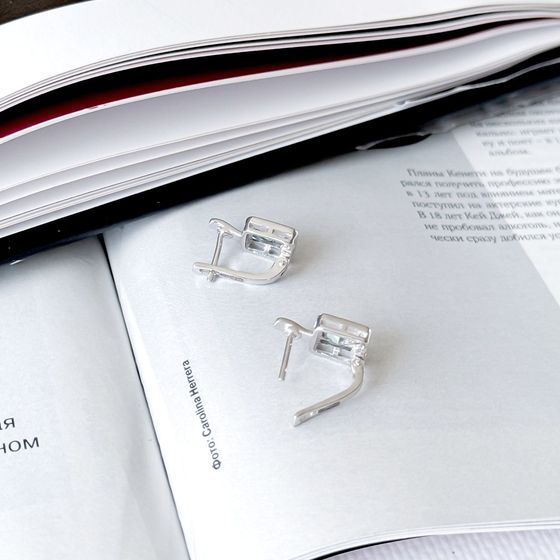 Серебряные серьги с мистик топазом 4.517ct